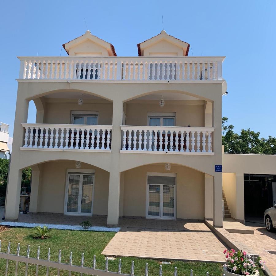 Apartments Mirela Vodice Kültér fotó