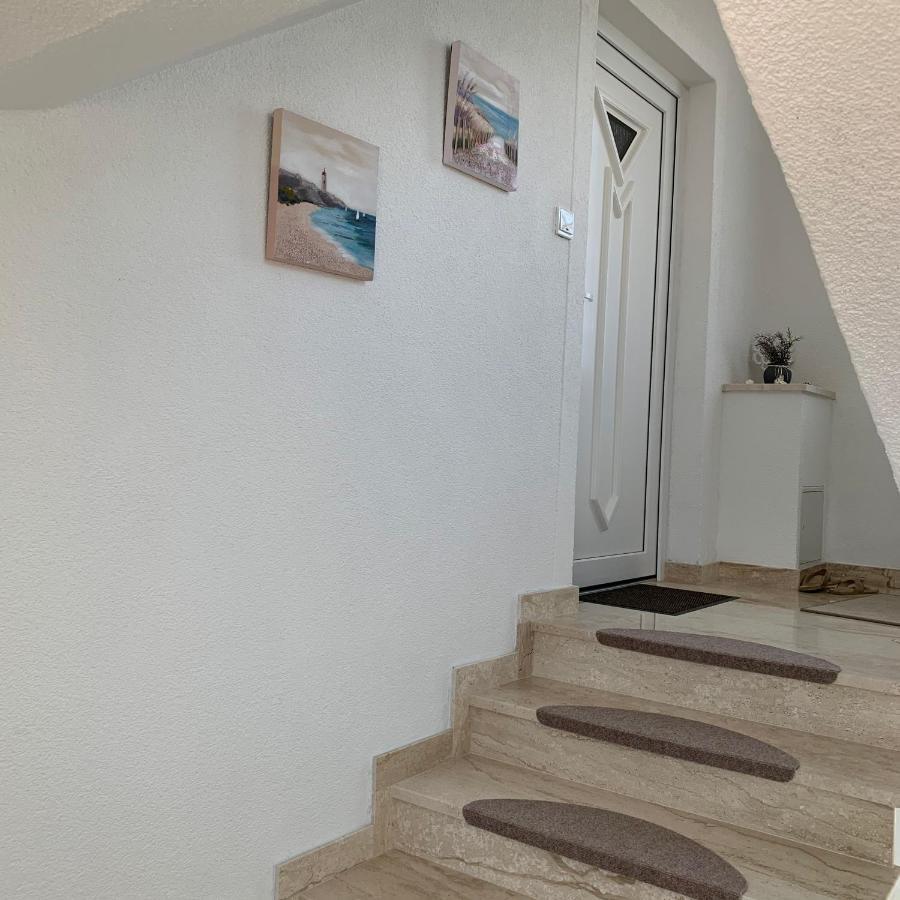 Apartments Mirela Vodice Kültér fotó